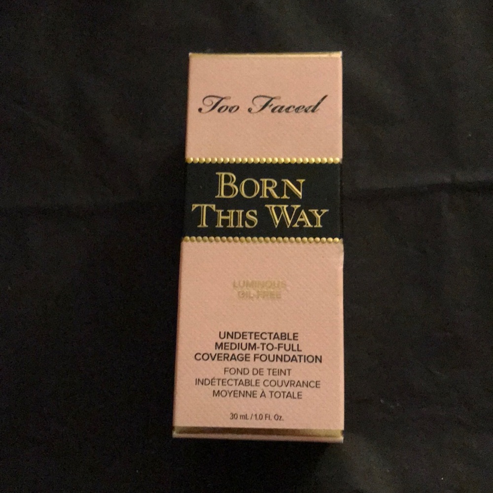 Too faced Born this way foundation